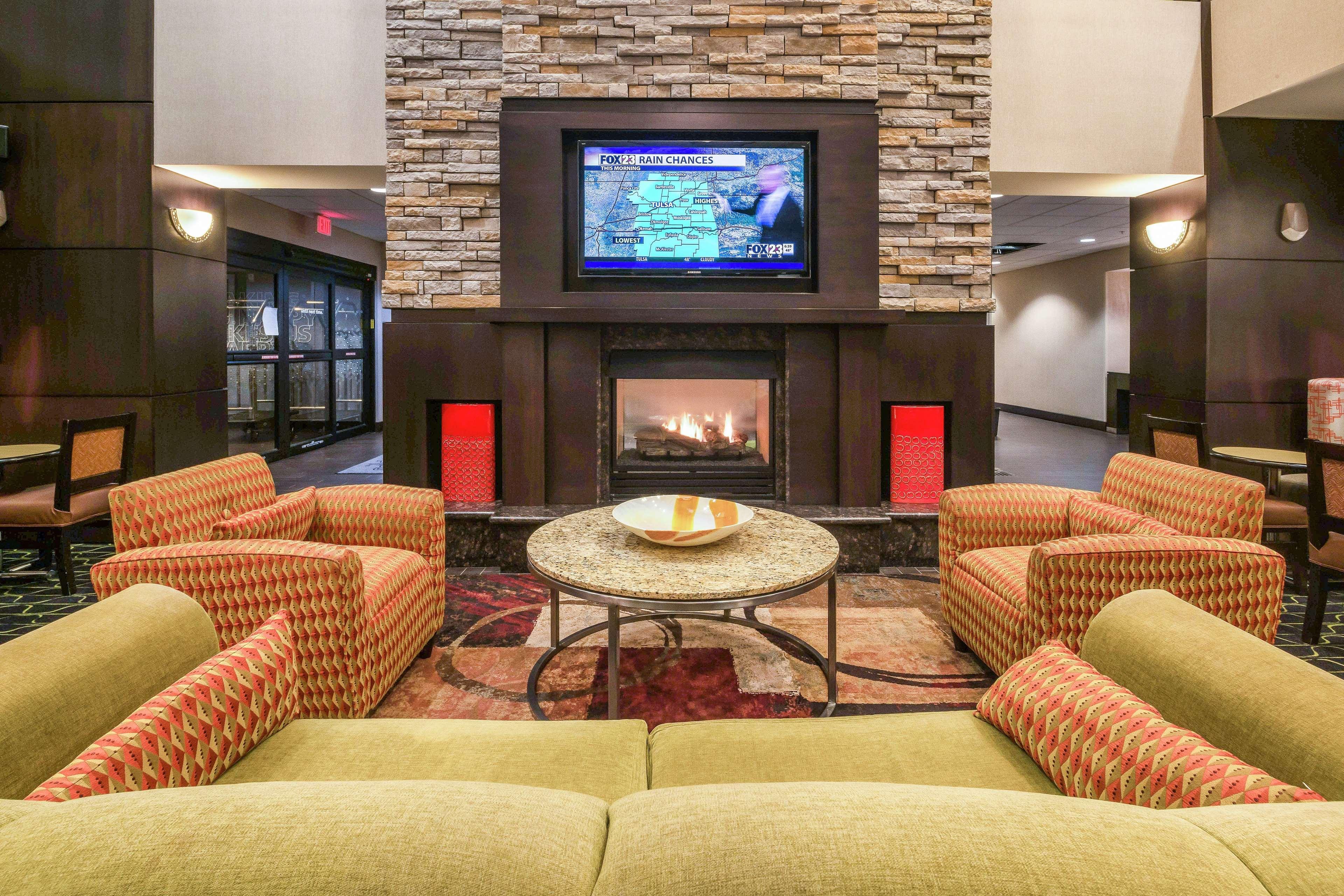 Hampton Inn And Suites Tulsa/Catoosa Esterno foto